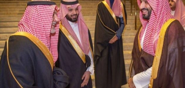 صور.. ولي العهد يحضر حفل زواج الأمير عبدلله بن عبدالعزيز بن ماجد بحضور عدد من الأمراء والمسؤولين في الرياض