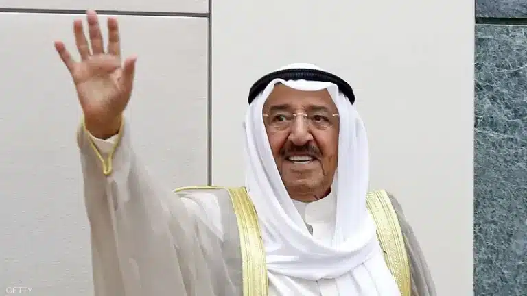 صورة نادرة للأمير الراحل صباح الأحمد الجابر الصباح في مرحلة الشباب