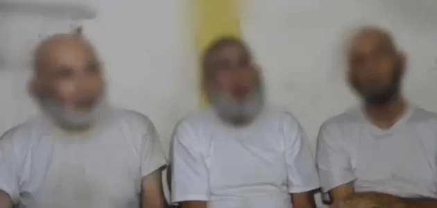 ظهروا بفيديو لا تتركونا نشيخ.. القسام تكشف مصير الأسرى الثلاثة