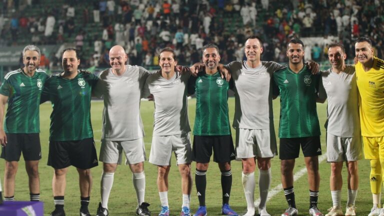 فيديو.. أساطير الفيفا يهزمون أساطير السعودية 6-1 في جدة