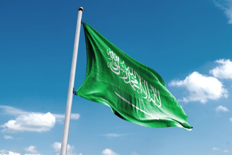 كم راتب المستشار في الديوان الملكي السعودي 2024