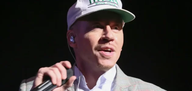 لن أصمت.. ما يجري بغزة إبادة