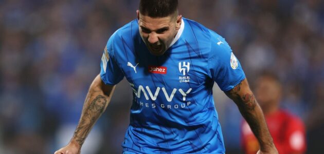 محلل رياضي يوضح حقائق عن مسيرة أبرز محترفي الهلال -فيديو