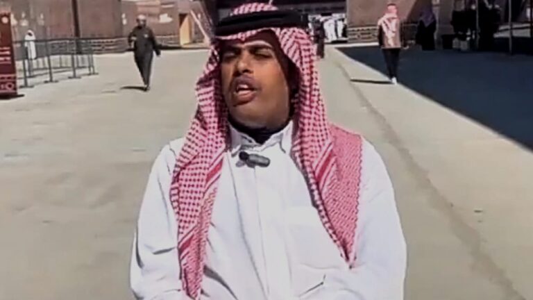 مواطن يروي قصة تعرضه للشلل في مسيرة للإبل في مهرجان الملك عبدالعزيز