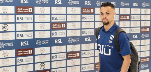 هل يرحل ميشيل ديلغادو عن صفوف الهلال؟