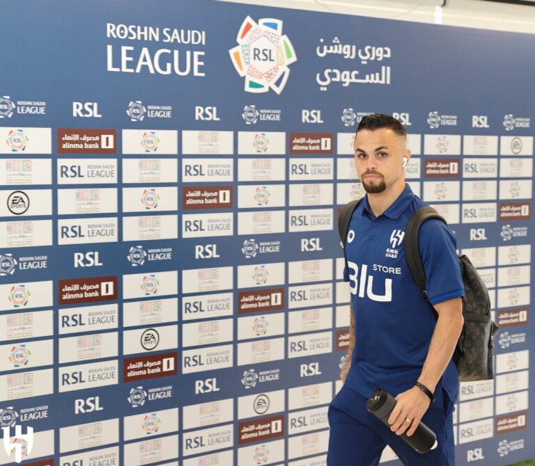 هل يرحل ميشيل ديلغادو عن صفوف الهلال؟