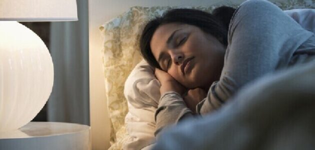 وضعيتان خطيرتان للنوم يجب تجنبهما