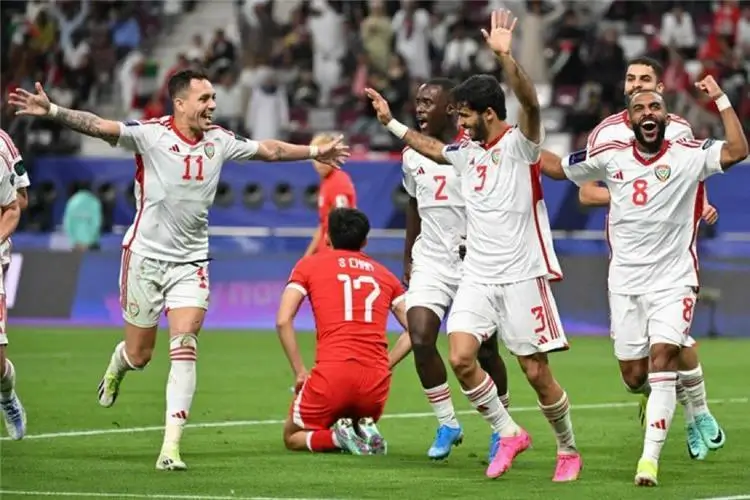 مباراة الإمارات وطاجيكستان بث مباشر في كأس آسيا. شاهد الآن