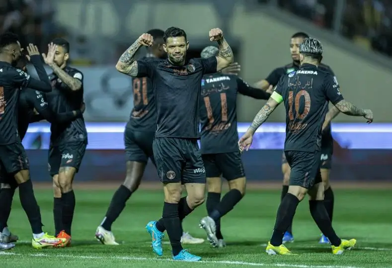 بث مباشر للمباراة الودية بين الشباب وروما خلال احتفال اليوبيل الماسي