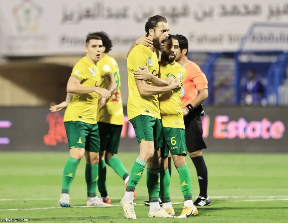 مشاهدة المباراة الودية بين شباب الاهلي والخليج بث مباشر في الامارات