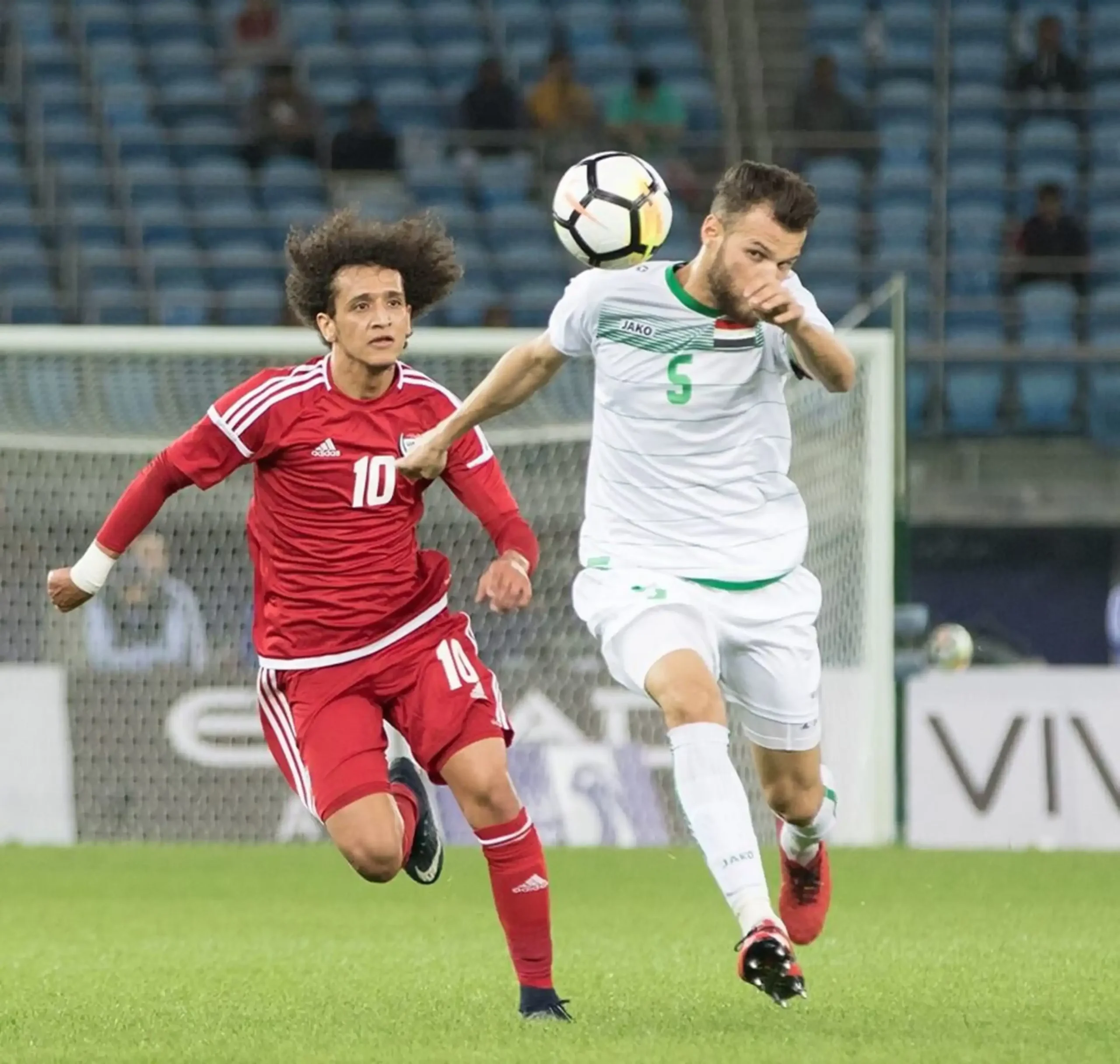 كيفية مشاهدة مباراة الإمارات وعمان وموعد المباراة