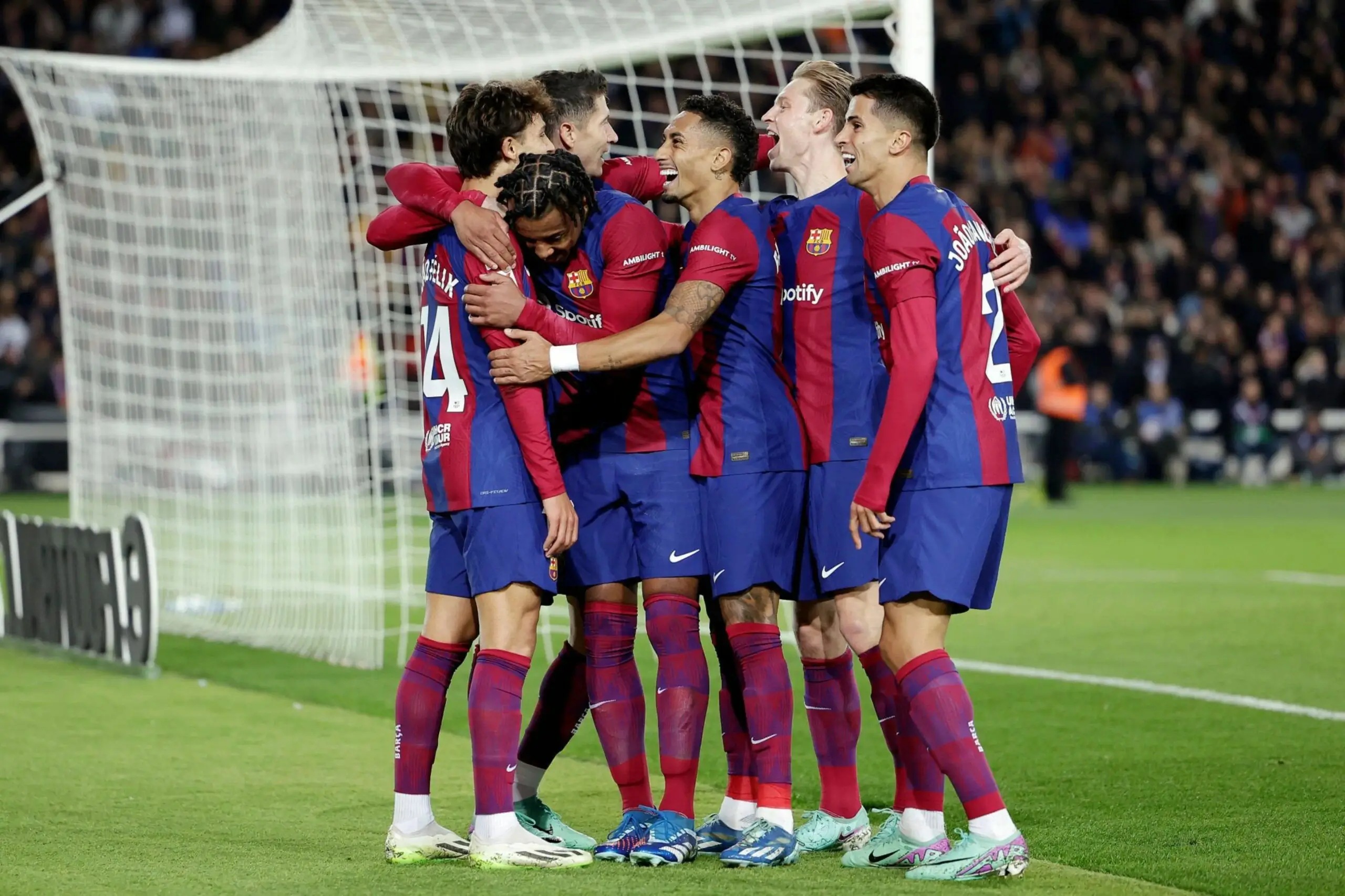 مشاهدة مباراة لاس بالماس وبرشلونة بث مباشر على تويتر اليوم