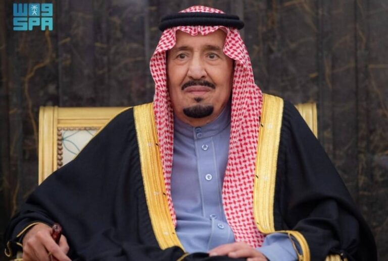 أمام خادم الحرمين.. السفراء المعينون حديثاً لدى عدد من الدول الصديقة يؤدون القسم