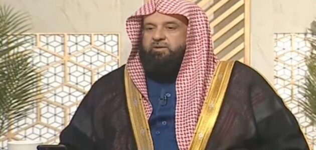 إذا ذكر الإنسان أحدا بسوء في داخله دون التكلم والنطق به.. هل يأثم بذلك؟.. الشيخ عبدالرحمن السند يجيب