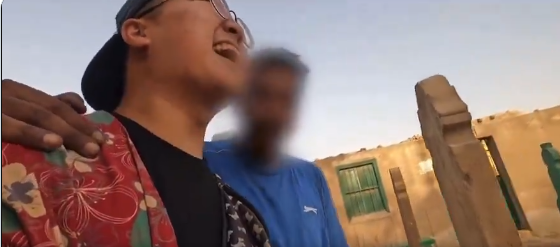 الداخلية المصرية تُعلق على فيديو التحرش بسائح كوري داخل مقابر أثرية