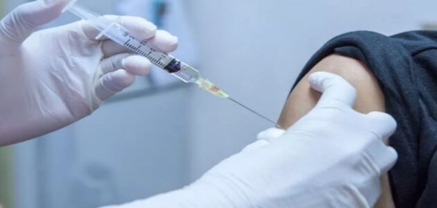 الصحة تكشف عن الفئات الـ 4 الأولى بالحصول على لقاح كورونا المطور