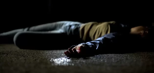 العثور على جثتي طبيب مصري وزوجته بشقتهما في ظروف غامضة