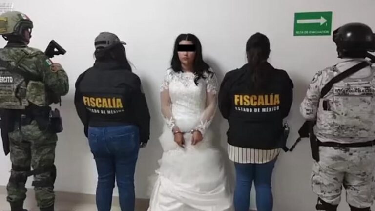 القبض على عروس بفستان زفافها في المكسيك.. والكشف عن التهمة الموجهة إليها
