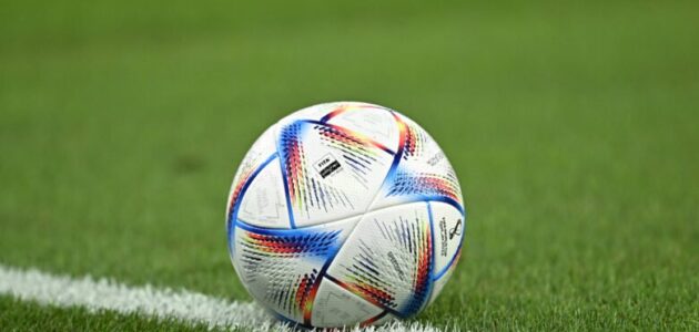 أساسيات اللباس في رياضة كرة القدم لمستوى أداء أفضل