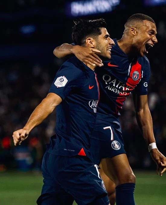 بث مباشر مباراة باريس سان جيرمان ولانس في الدوري الفرنسي