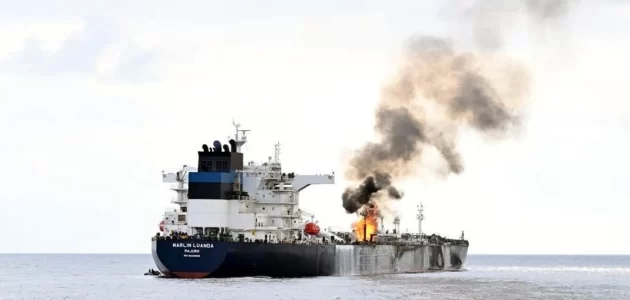 تضرر سفينة بريطانية بعد هجوم في خليج عدن