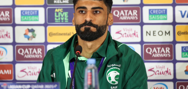 حارس المنتخب السعودي يوجه رسالة هامة لجماهير الأخضر