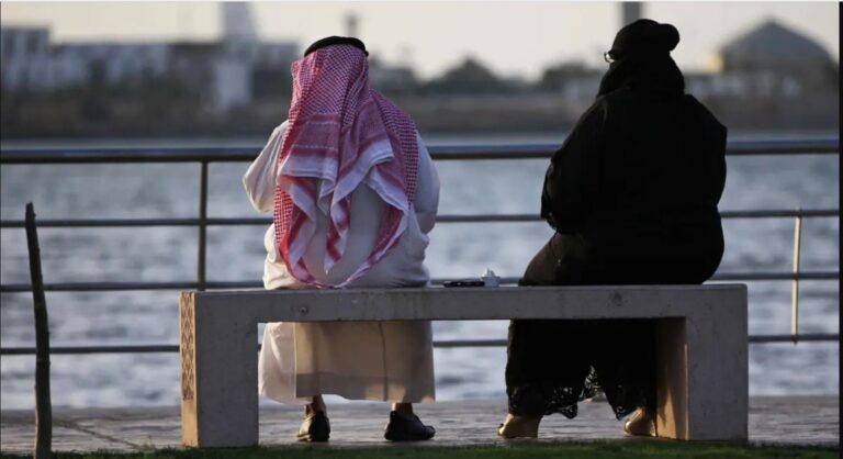 زوج طلق زوجته طلاقا تأديبيا.. وعندما قرر إرجاعها كانت الصدمة