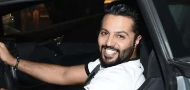 شاهد يعقوب بوشهري يستعرض سياراته وصالة رياضية داخل منزله