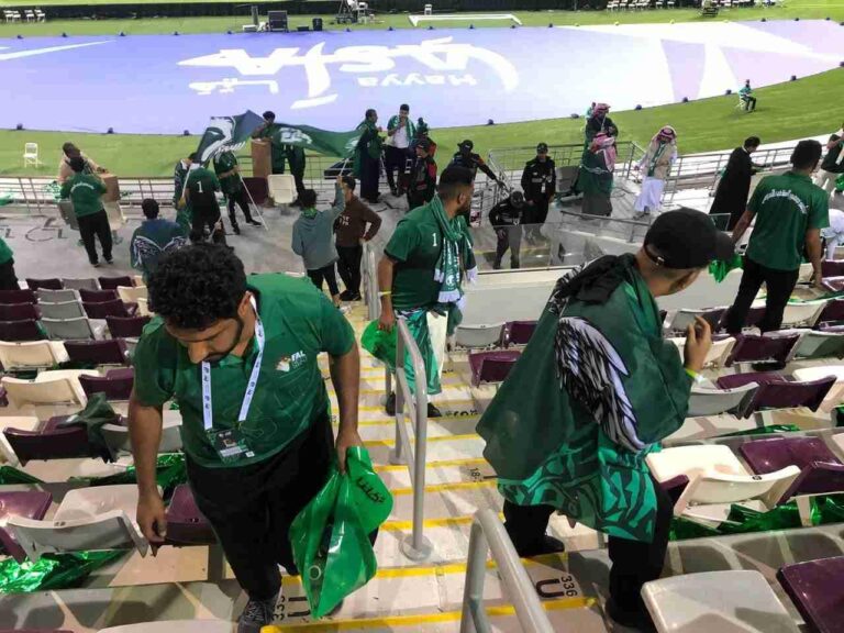 صور.. حملة كلنا ذوق تعكس قيم وأخلاق الجماهير السعودية في كأس آسيا