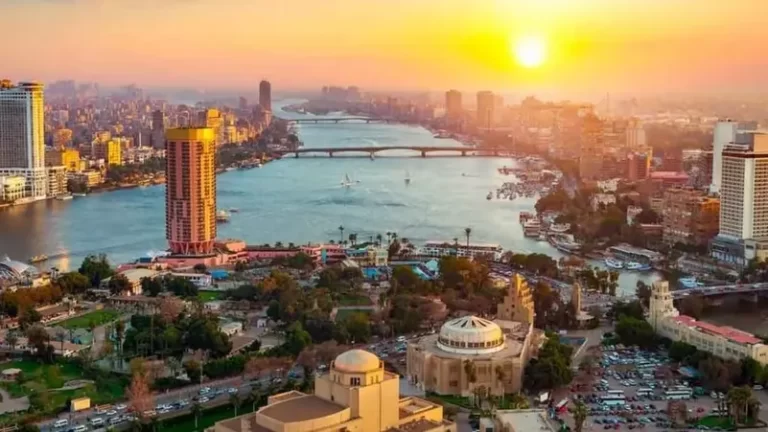 فزع في مصر بعد أنباء عن انتشار متحور جديد من كورونا مميت ويصعب اكتشافه.. والصحة ترد