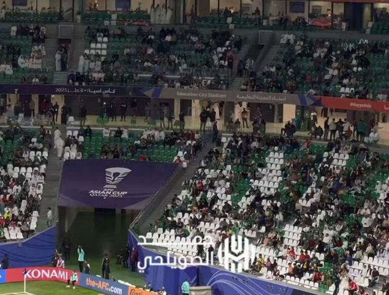 فيديو.. لجنة كأس آسيا تحترم تعاليم الإسلام بإيقاف الموسيقى وقت الأذان