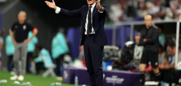 فيديو.. مانشيني يثير غضب السعوديين بتركه الملعب قبل ركلة الترجيح الحاسمة