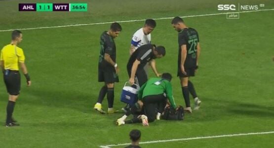 فيديو.. محمد المجحد يتعرض لإصابة قوية أمام ووهان الصيني