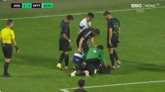 فيديو.. محمد المجحد يتعرض لإصابة قوية أمام ووهان الصيني