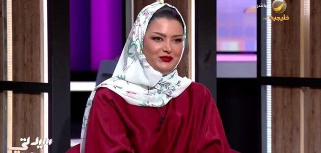 لماذا يكون فتح شباك الطائرة إجباري في الإقلاع والهبوط؟.. مضيفة طيران سعودية تجيب