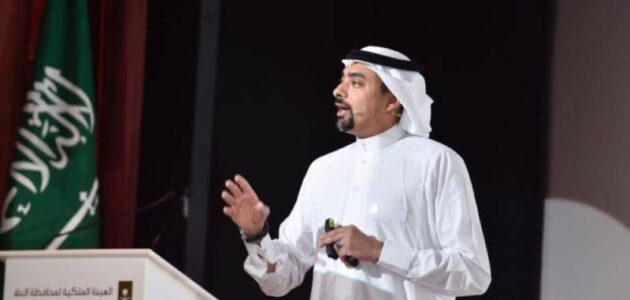 مستشار قانوني يكشف عن عقوبة أحد الاتهامات الموجهة للمهندس عمرو المدني