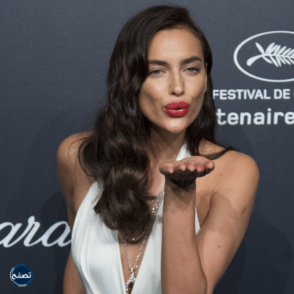 صديقة كريستيانو السابقة في الصور