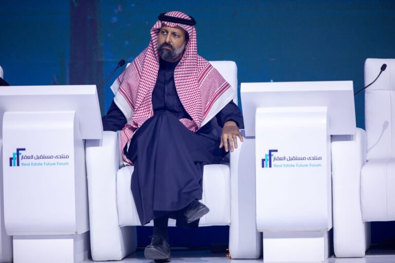 هيئة السوق المالية السعودية تفتح الباب أمام الاستثمار الأجنبي في العقارات بمكة والمدينة المنورة -فيديو
