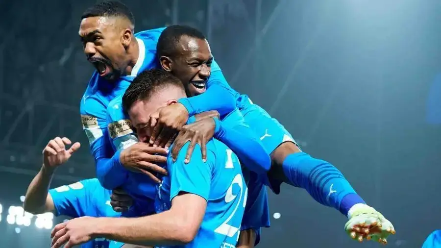 من هنا حجز تذكرة مباراة الهلال والرائد عبر موقع WeBook