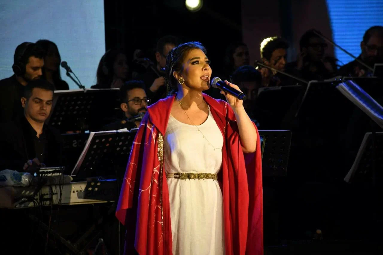 شاهد حفل أصالة وعبد الوهاب بث مباشر خلال جلسات مهرجان الهجن