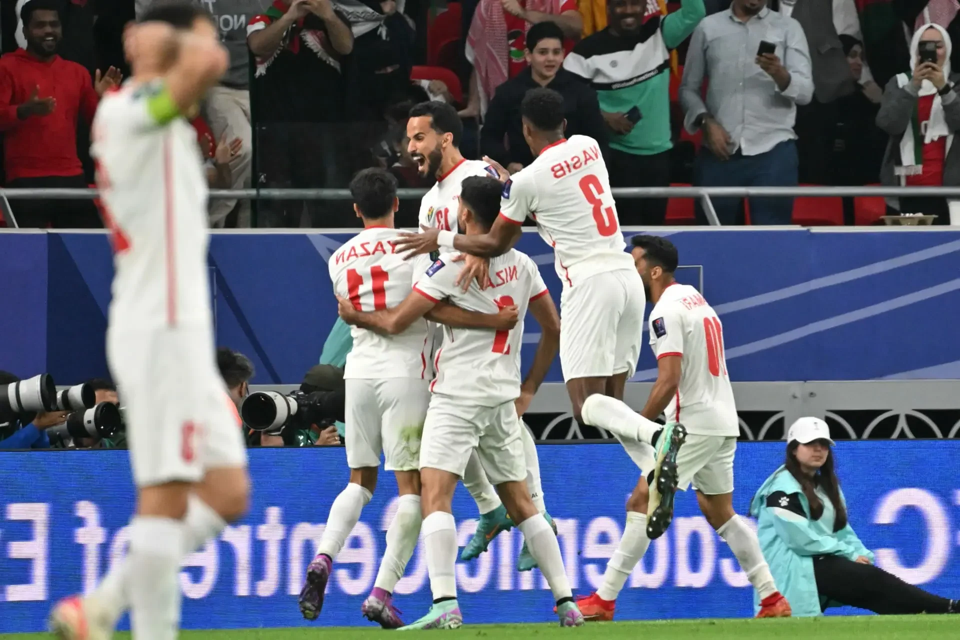 من هو حسين عموتة؟ أسعد مدرب في العالم