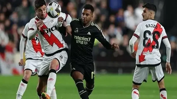 مشاهدة مباراة ريال مدريد ورايو فايكانو بث مباشر على تويتر في الدوري الإسباني