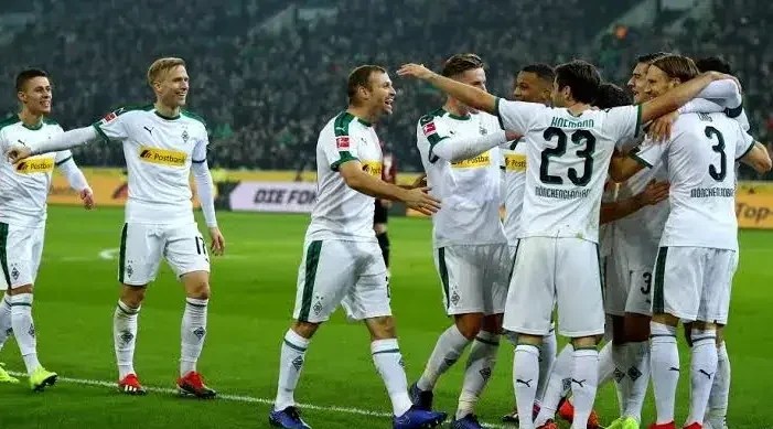 مشاهدة مباراة بايرن ميونخ وبوروسيا مونشنجلادباخ بث مباشر