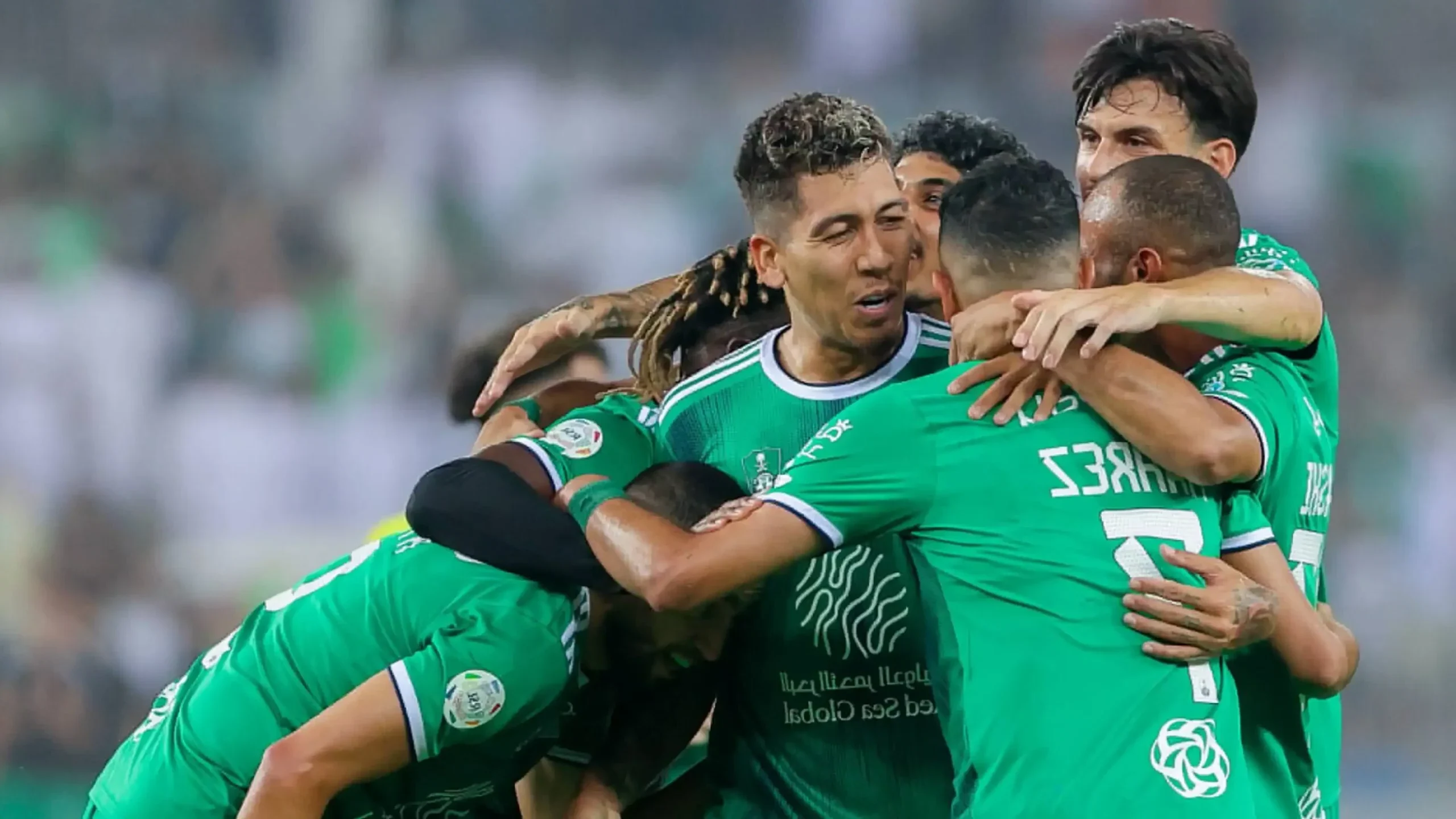 قبل النفاذ.. أسعار وحجوزات تذاكر مباراة الطائي والأهلي في دوري الروشان السعودي