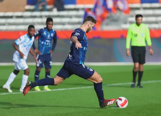 مشاهدة مباراة الفيحاء وأبها بث مباشر في دوري الروشن