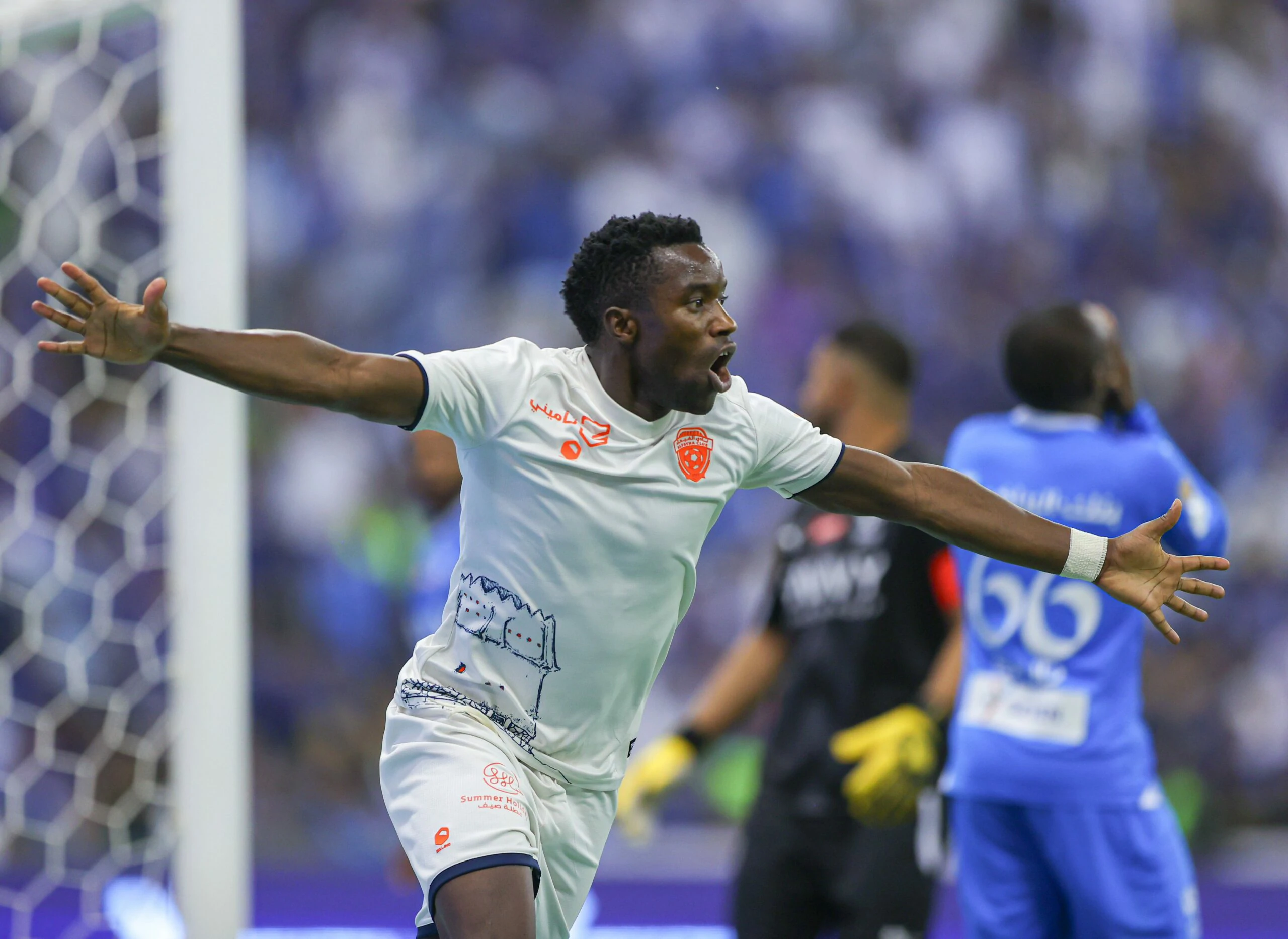 مشاهدة مباراة الرائد والفيحاء بث مباشر في دوري الروشن