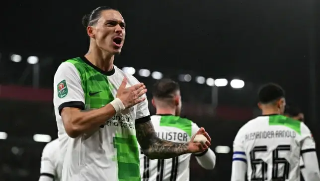 مشاهدة مباراة ليفربول ولوتون تاون بث مباشر في الدوري الإنجليزي الممتاز