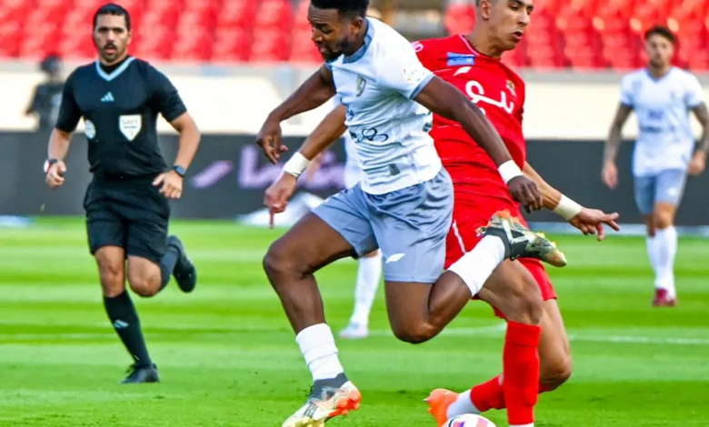 مباراة الوحدة والطائي