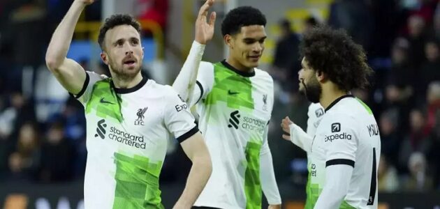 بث مباشر مباراة ليفربول وبيرنلي في الدوري الإنجليزي