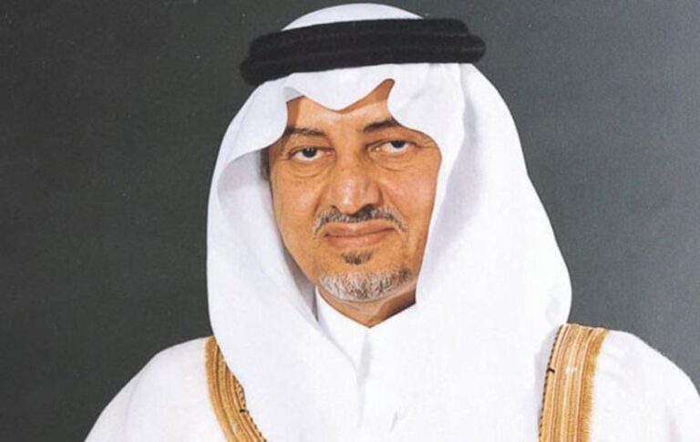 بعد مغادرته المستشفى.. شاهد أول ظهور للأمير خالد الفيصل عقب إجرائه عملية جراحية في جدة